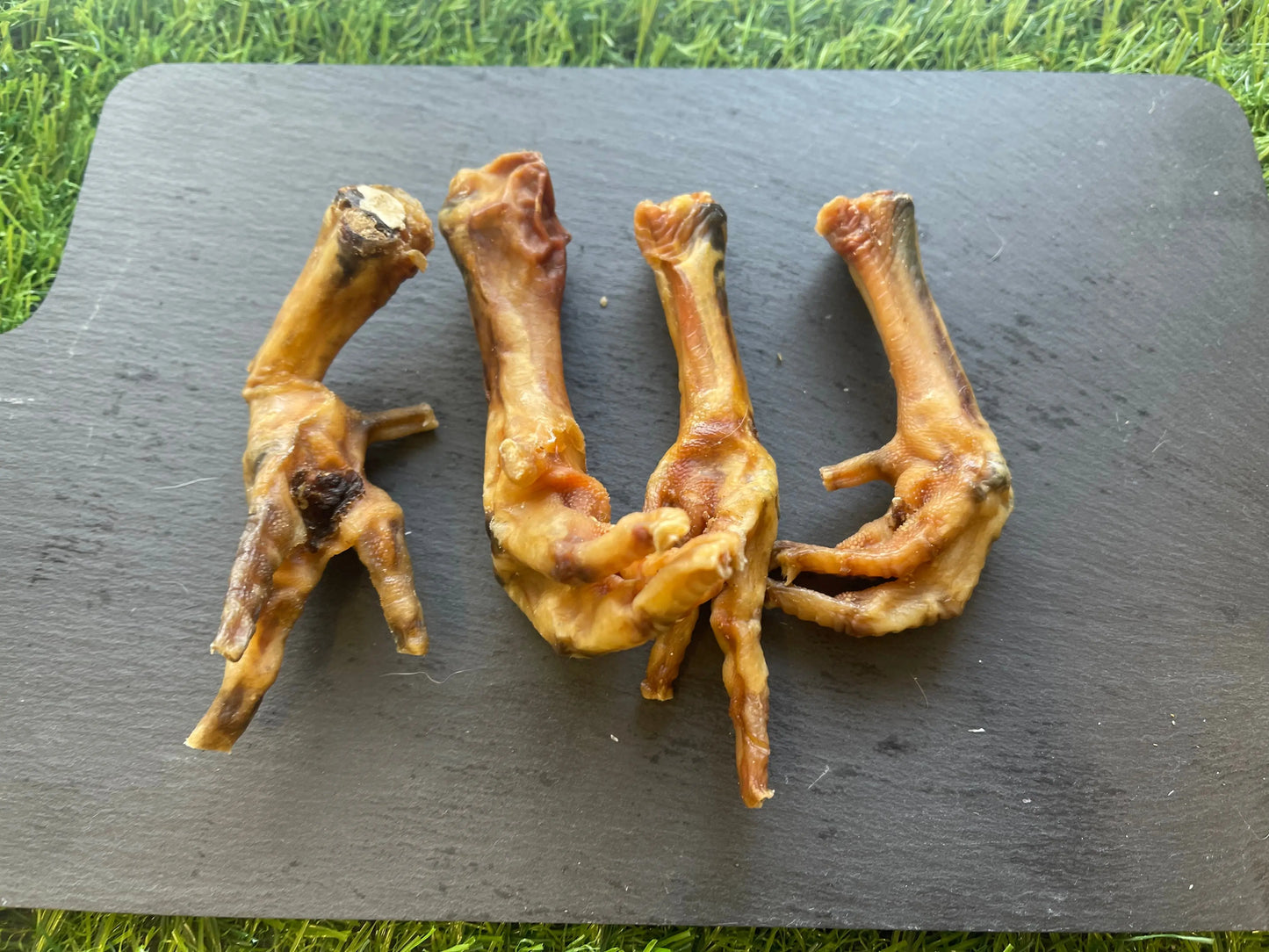 Natural Chicken feet JC Raw LTD