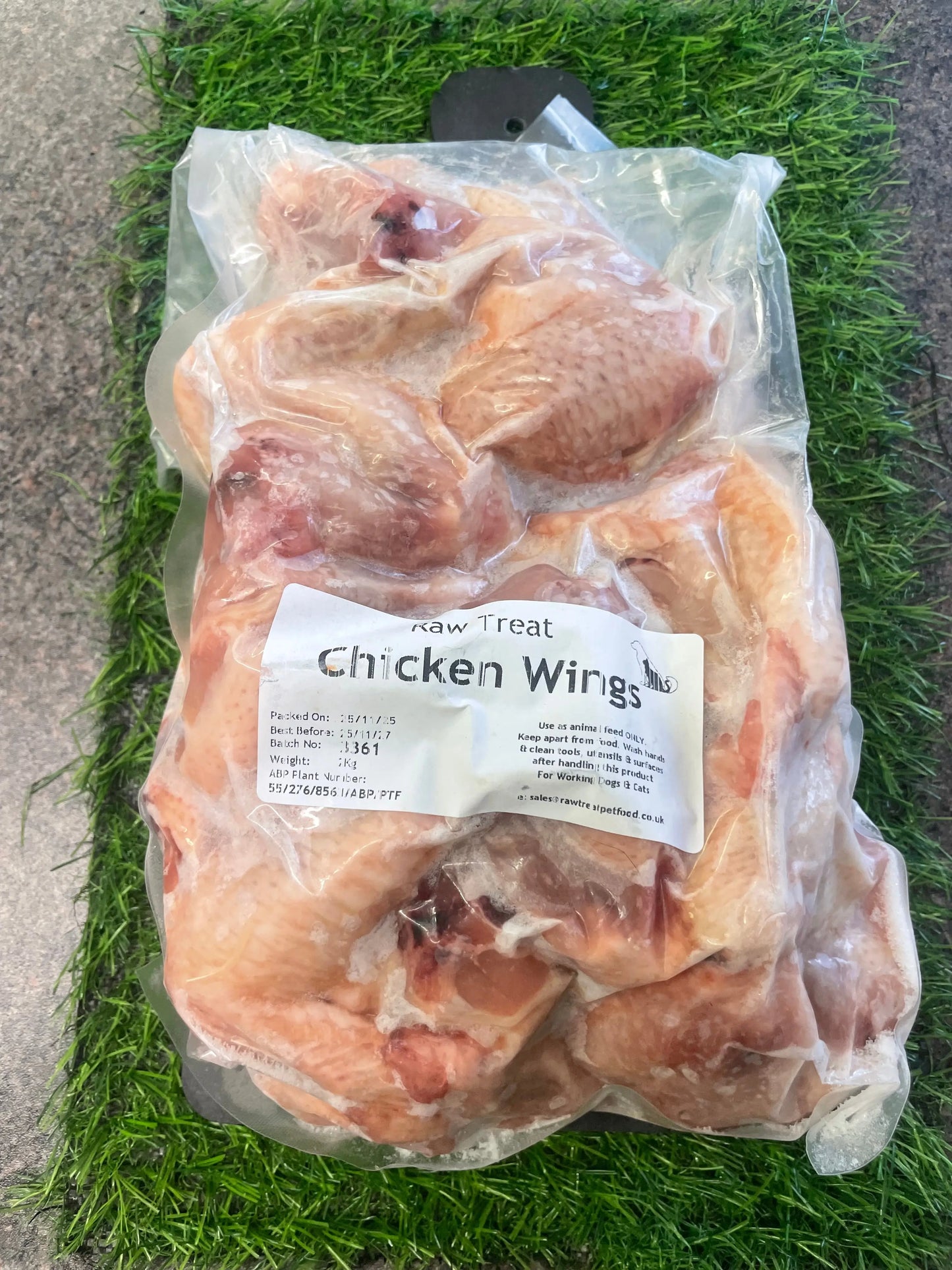 Raw Treat Pet Food - Chicken Wings 2kg Raw Treat Pet Food